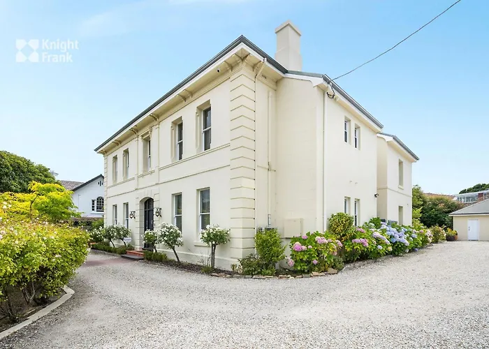 Clydesdale Manor Bed & Breakfast Hobart